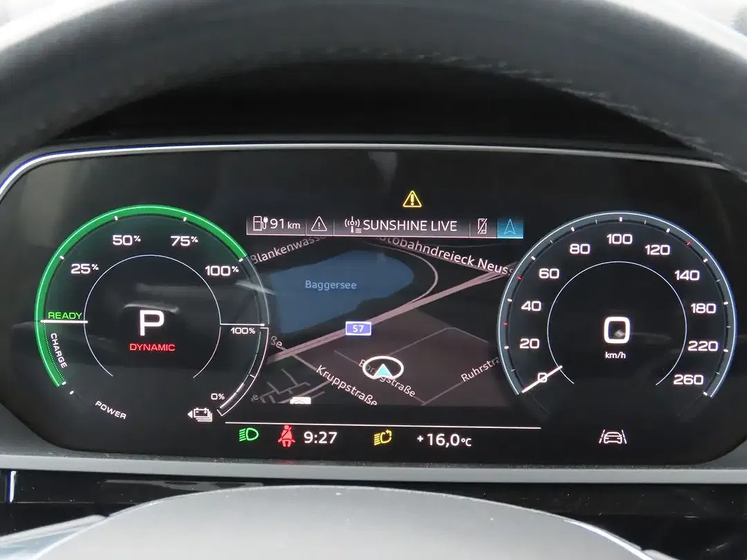 Audi e-tron - Thumbnail 7