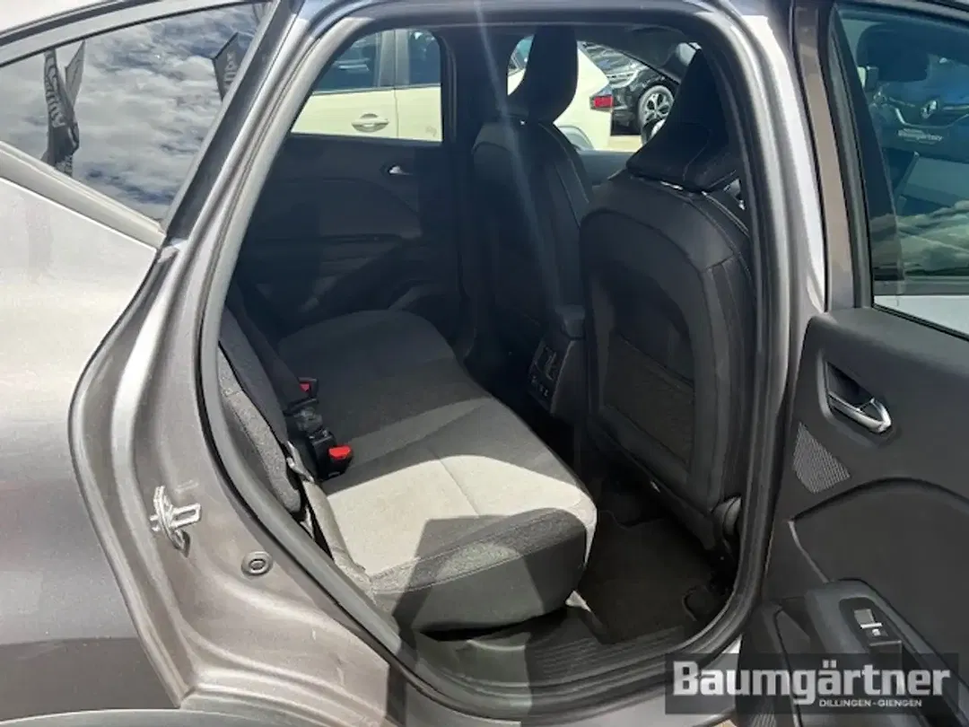 Renault Captur - Thumbnail 9