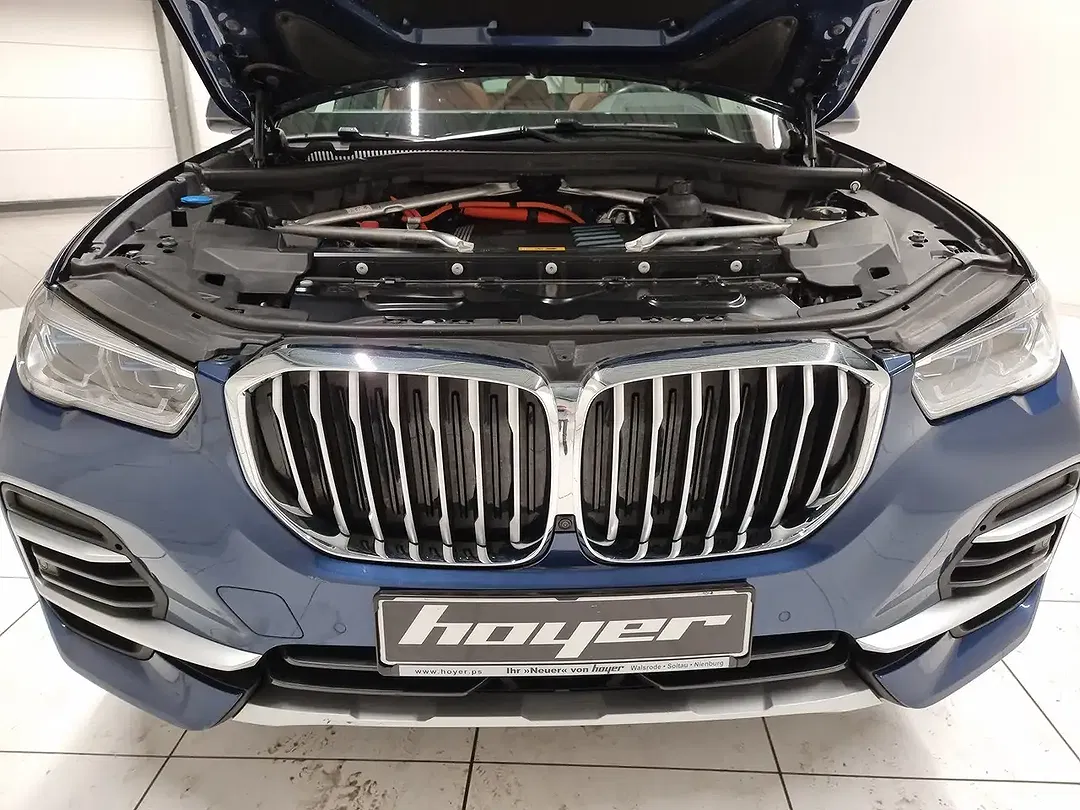 BMW X5 - Thumbnail 12