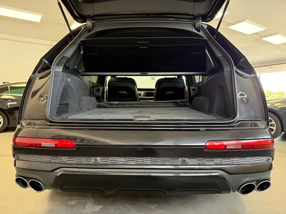 Audi SQ7 - Thumbnail 13