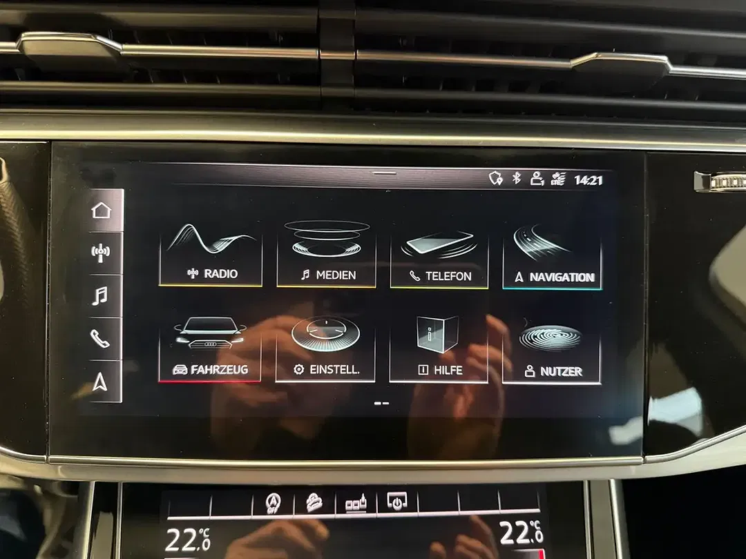 Audi SQ7 - Thumbnail 14