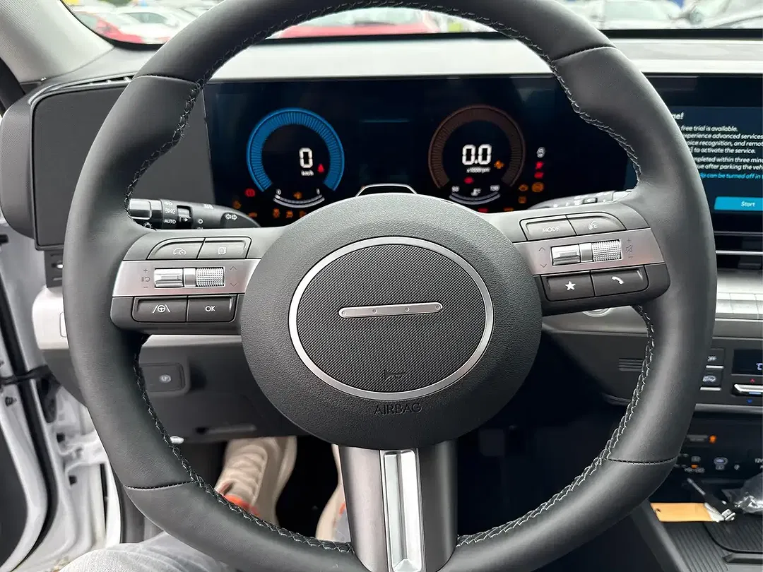Hyundai KONA - Thumbnail 10