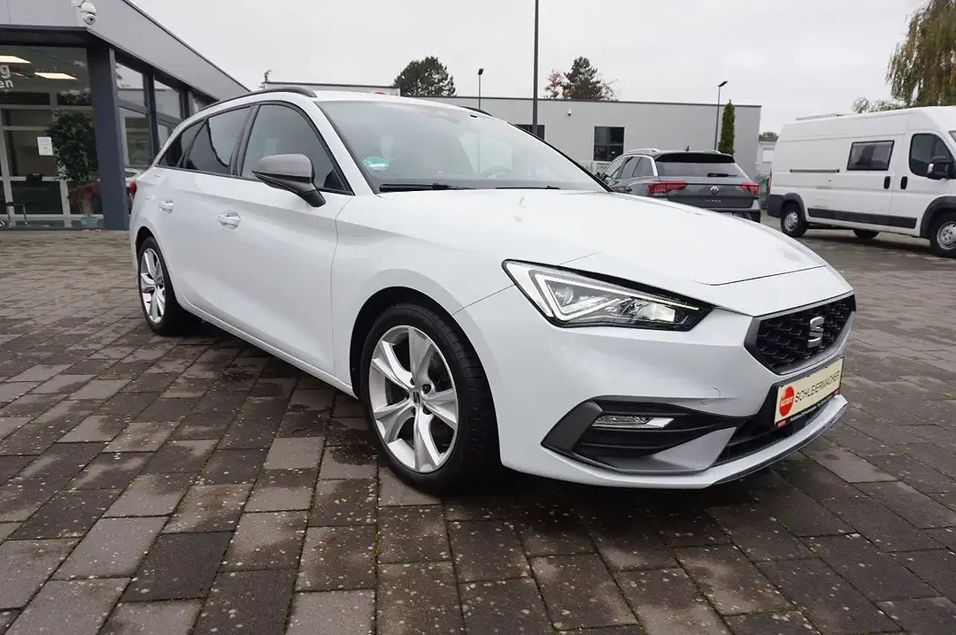 SEAT Leon - Thumbnail 3