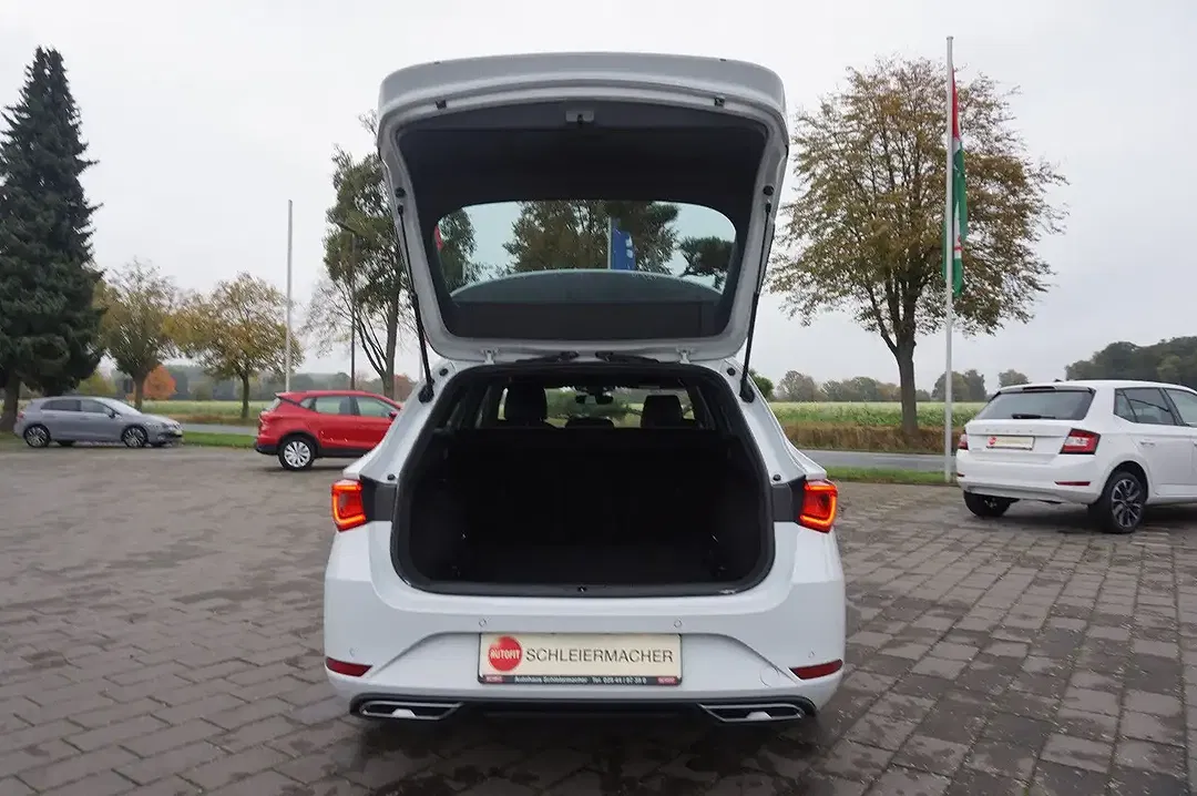 SEAT Leon - Thumbnail 8