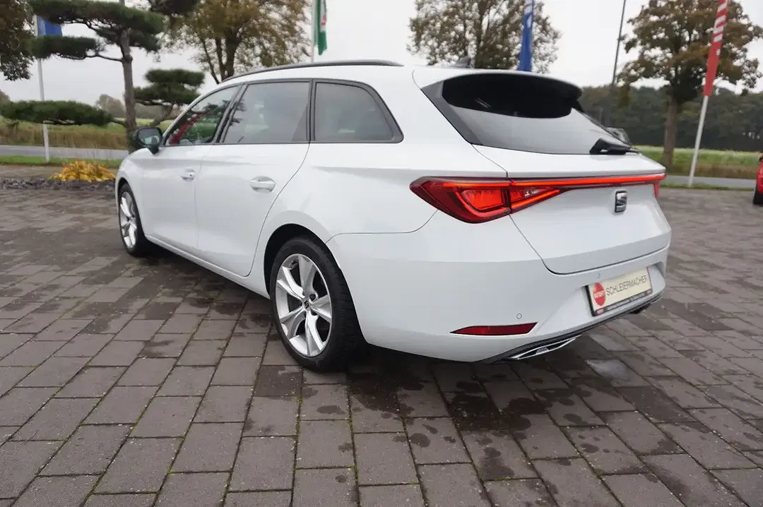 SEAT Leon - Thumbnail 9