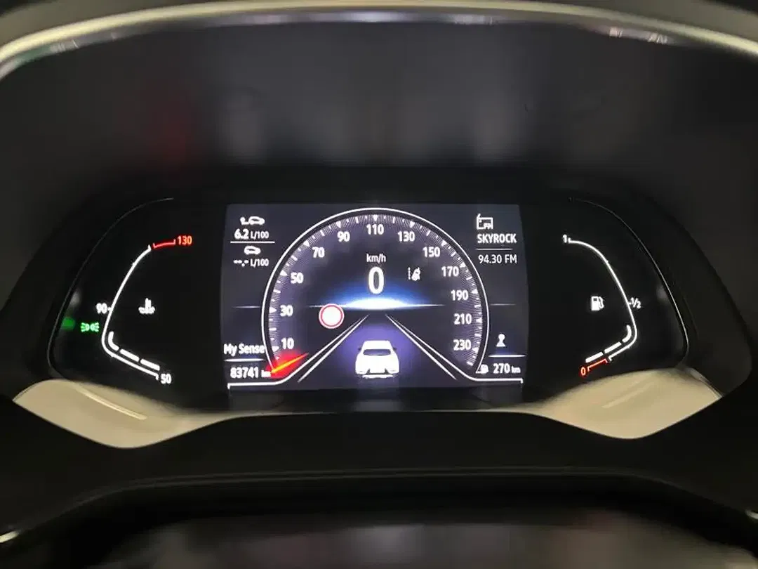 Renault Captur - Thumbnail 14
