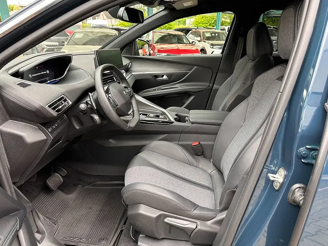 Peugeot 3008 - Thumbnail 11