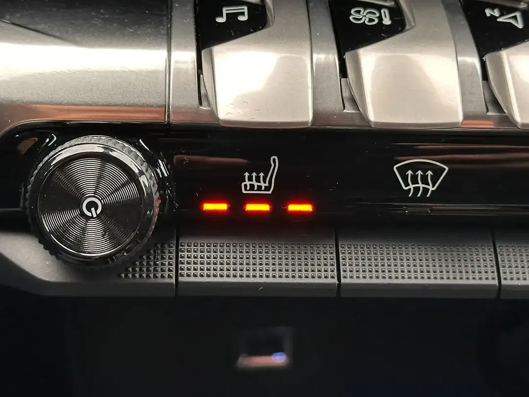 Peugeot 3008 - Thumbnail 21