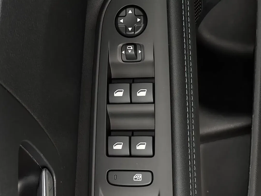 Peugeot 3008 - Thumbnail 25