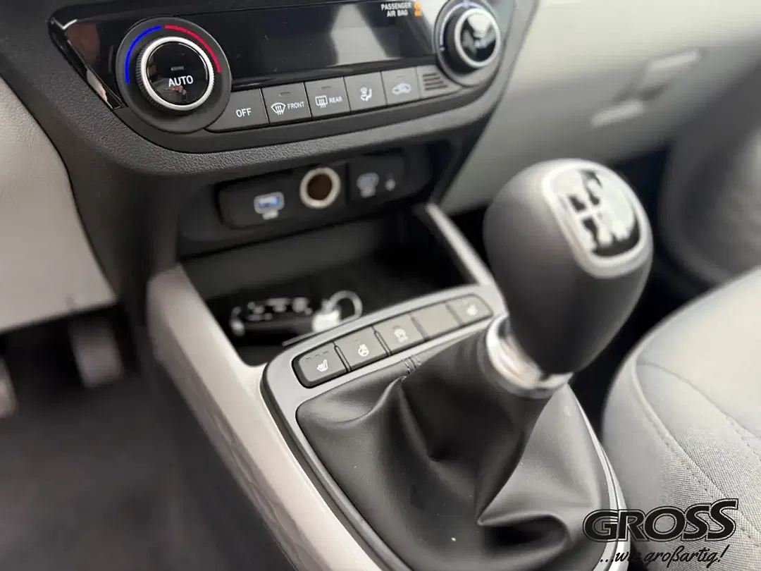 Hyundai i10 - Thumbnail 14