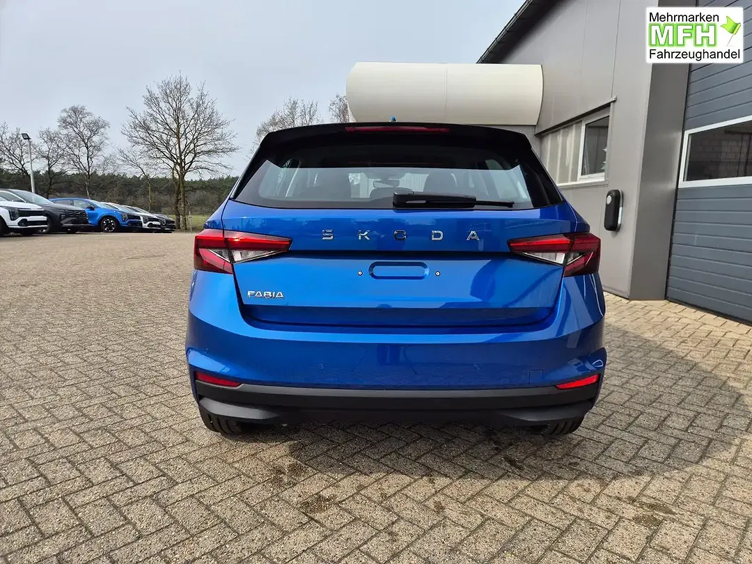Skoda Fabia - Thumbnail 3