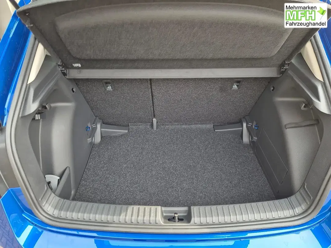 Skoda Fabia - Thumbnail 9