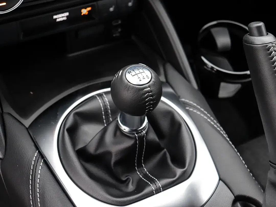Mazda MX-5 - Thumbnail 10