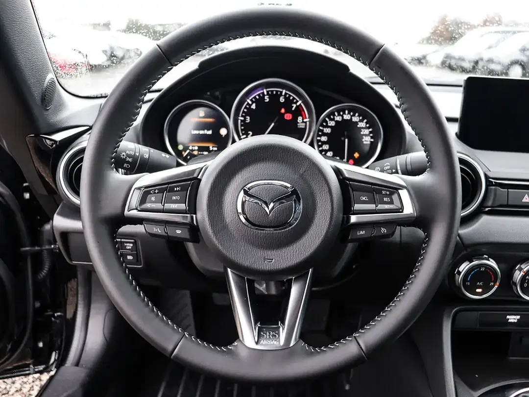 Mazda MX-5 - Thumbnail 6