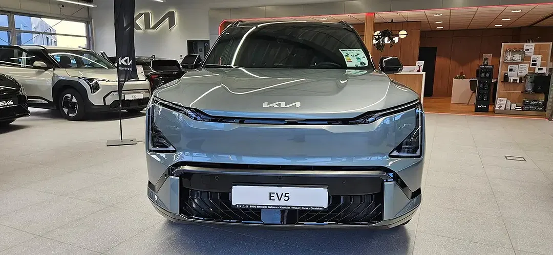Kia EV5 - Thumbnail 2