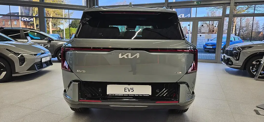 Kia EV5 - Thumbnail 5