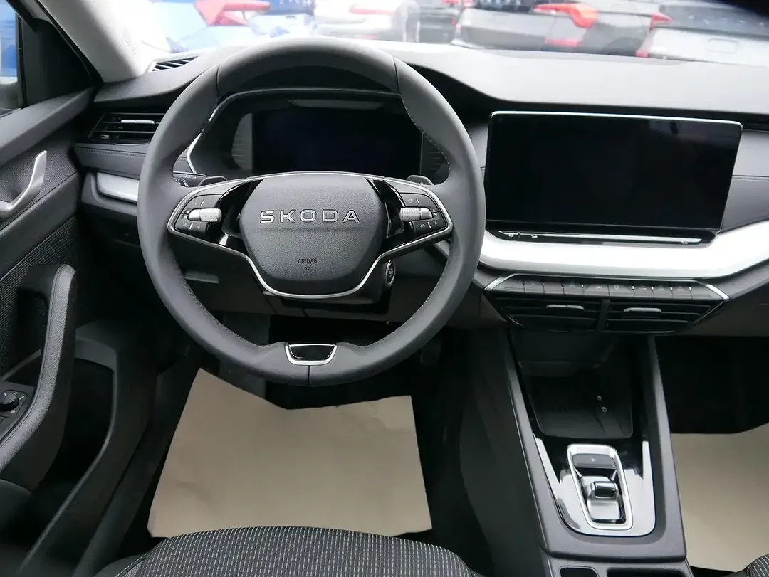 Skoda Octavia - Thumbnail 4