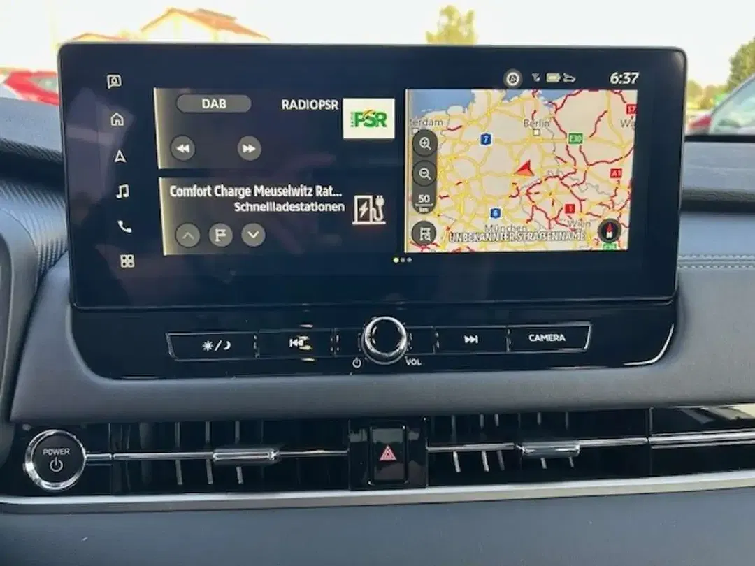 Mitsubishi Outlander - Thumbnail 11