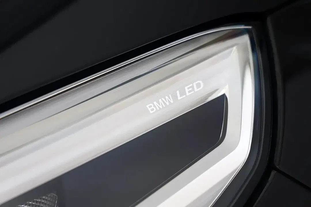 BMW X1 - Thumbnail 6