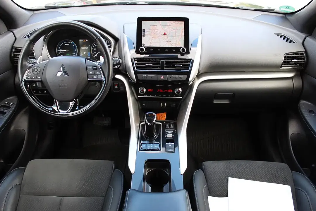 Mitsubishi Eclipse Cross - Thumbnail 11