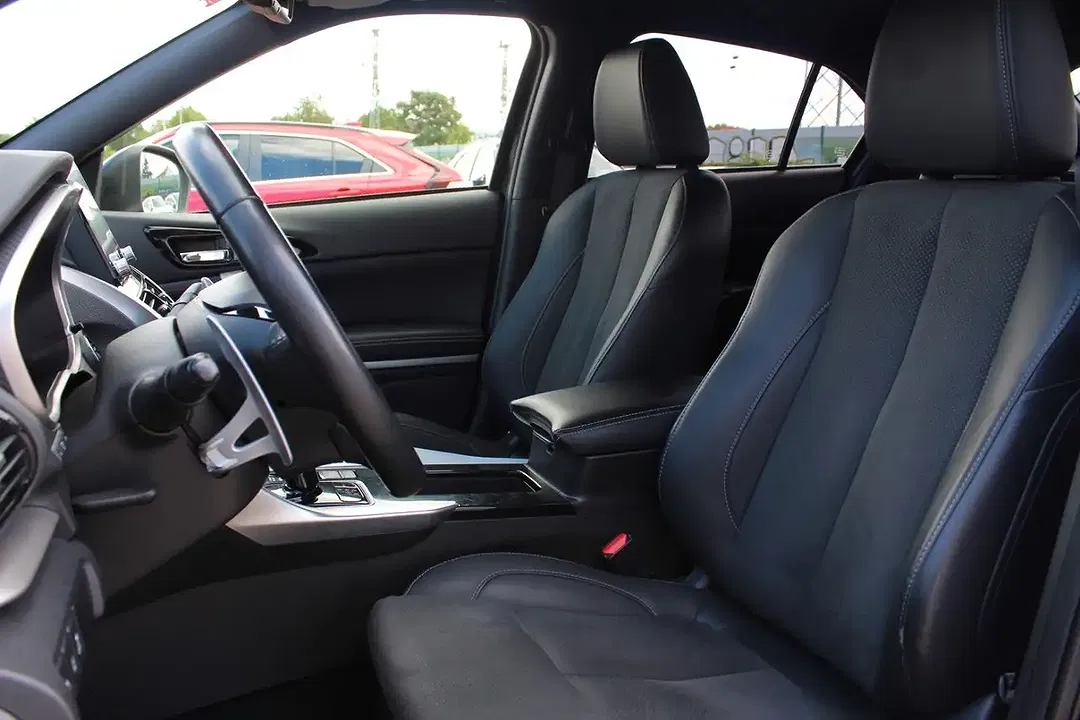 Mitsubishi Eclipse Cross - Thumbnail 12