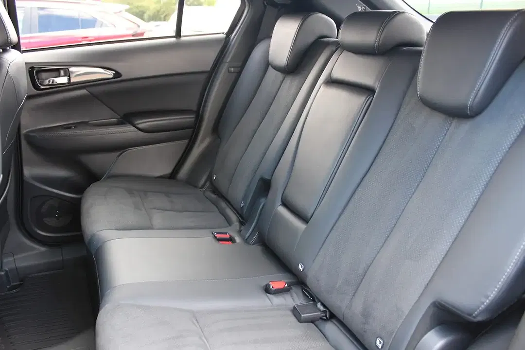 Mitsubishi Eclipse Cross - Thumbnail 13
