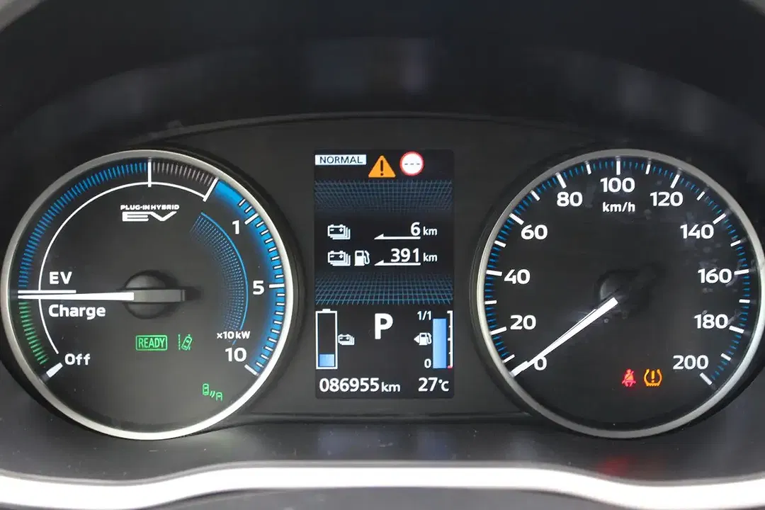 Mitsubishi Eclipse Cross - Thumbnail 15