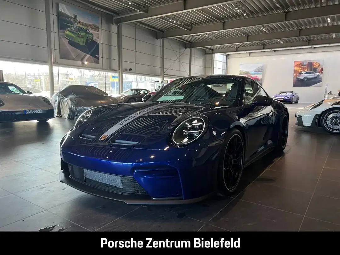 Porsche 992 - Thumbnail 1