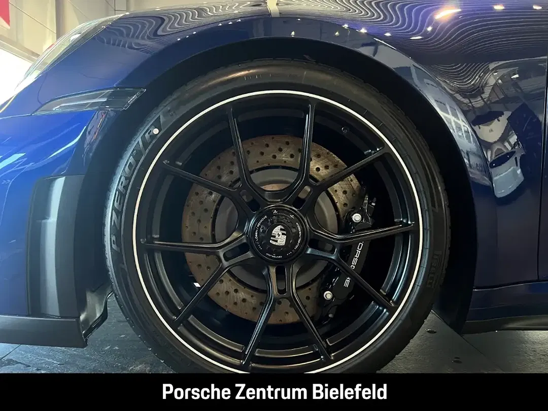 Porsche 992 - Thumbnail 13