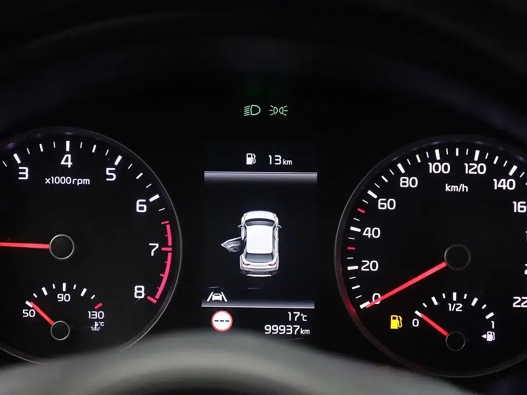 Kia Stonic - Thumbnail 10