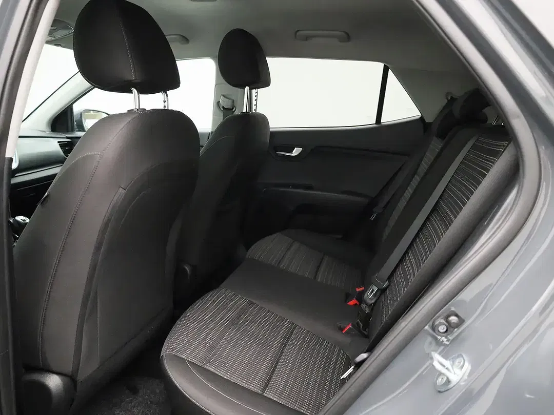 Kia Stonic - Thumbnail 12