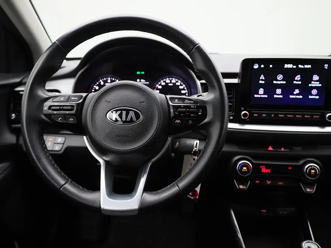 Kia Stonic - Thumbnail 9