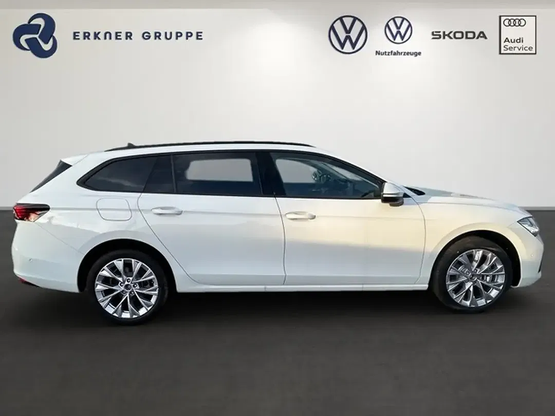Skoda Superb - Thumbnail 3