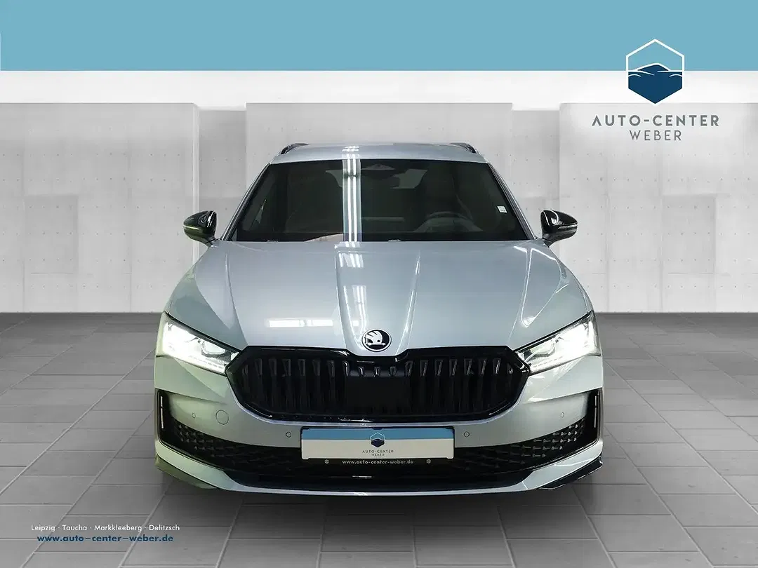 Skoda Superb - Thumbnail 2