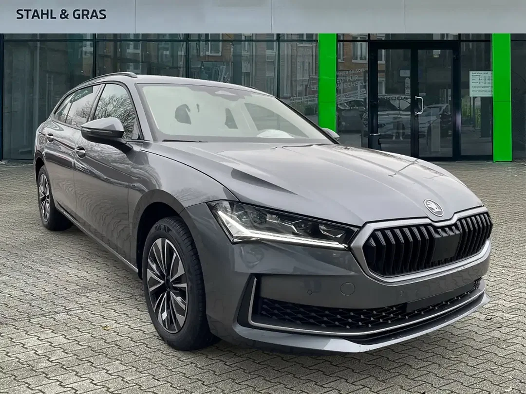 Skoda Superb - Afbeelding 1