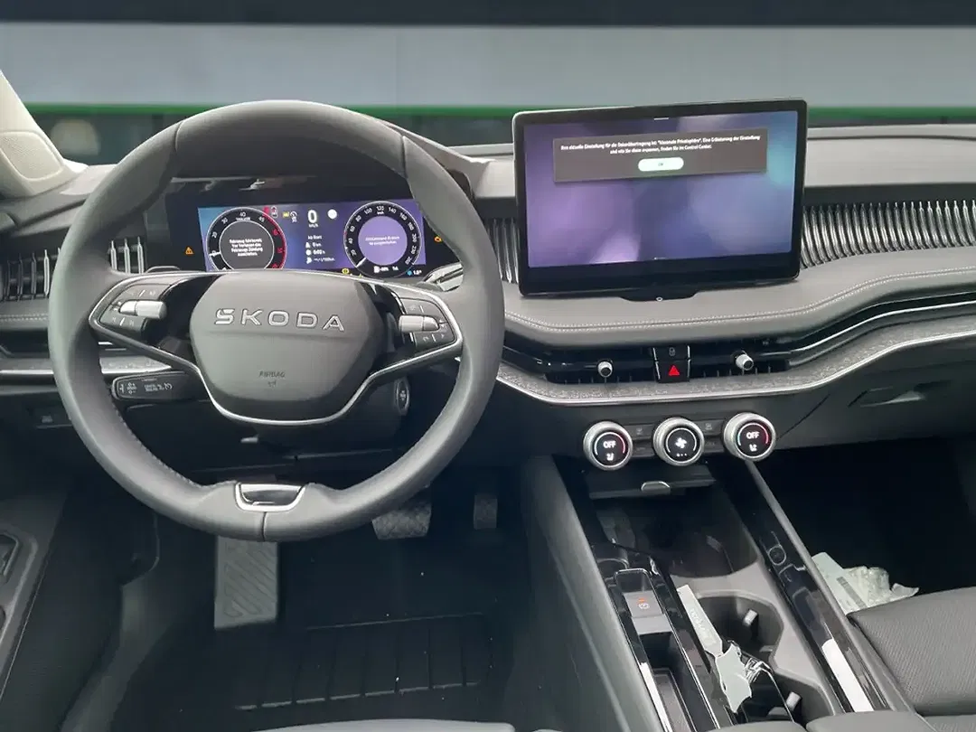 Skoda Superb - Thumbnail 10