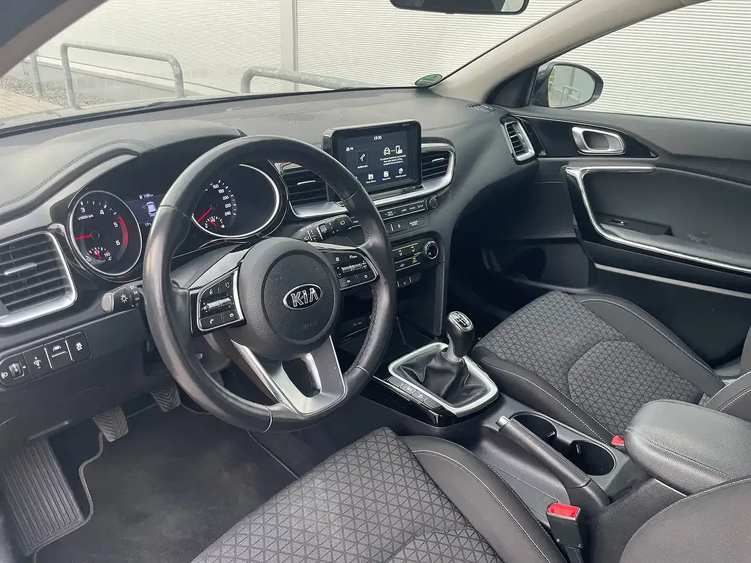 Kia Ceed SW / cee'd SW - Thumbnail 12