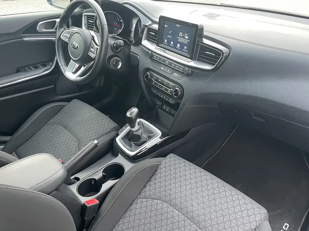 Kia Ceed SW / cee'd SW - Thumbnail 15