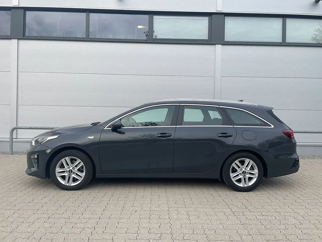 Kia Ceed SW / cee'd SW - Thumbnail 2