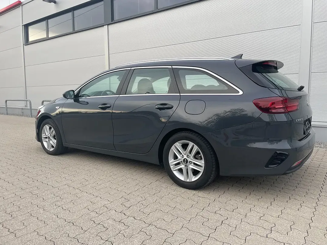 Kia Ceed SW / cee'd SW - Thumbnail 3