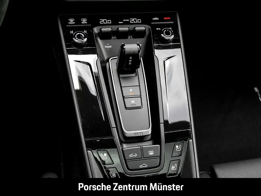 Porsche 992 - Thumbnail 10