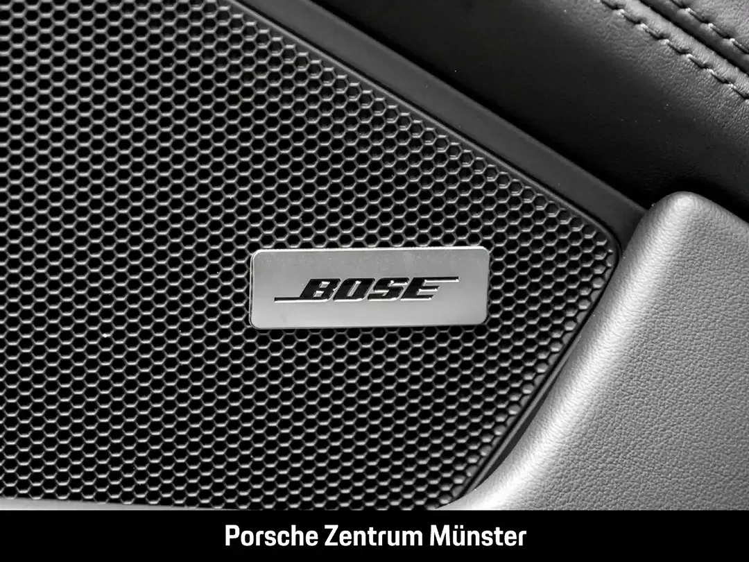 Porsche 992 - Thumbnail 13