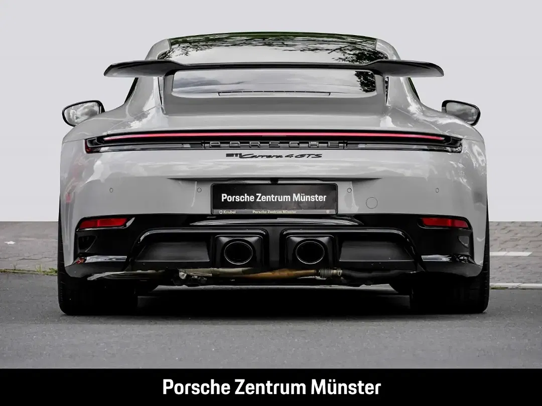 Porsche 992 - Thumbnail 5