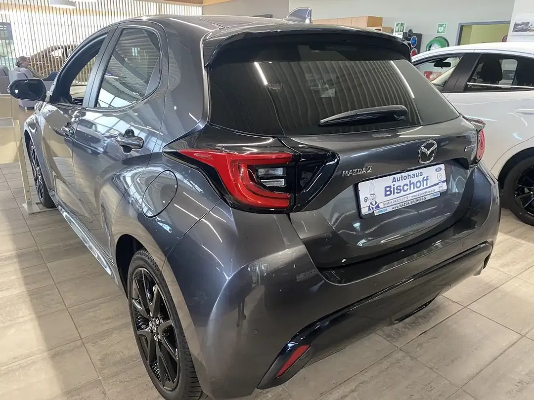Mazda 2 - Thumbnail 5