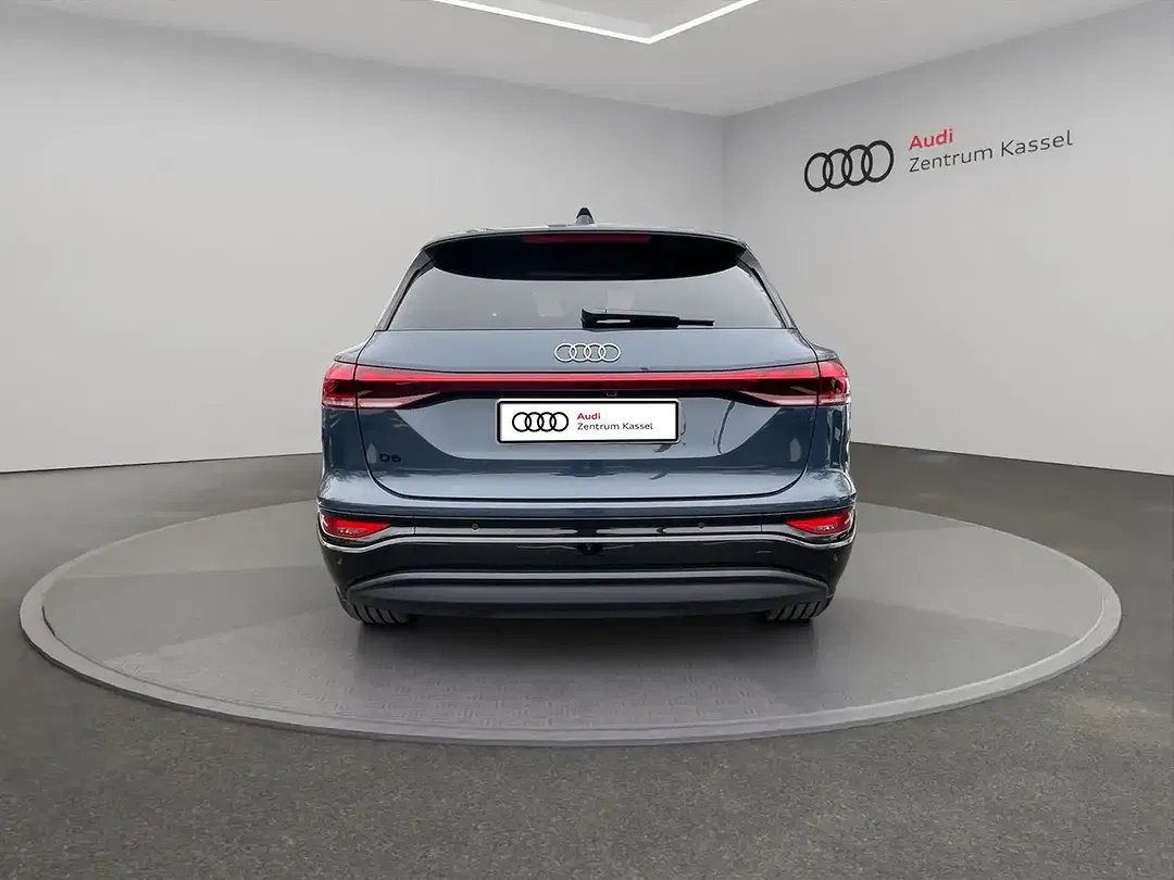 Audi Q6 e-tron - Thumbnail 5
