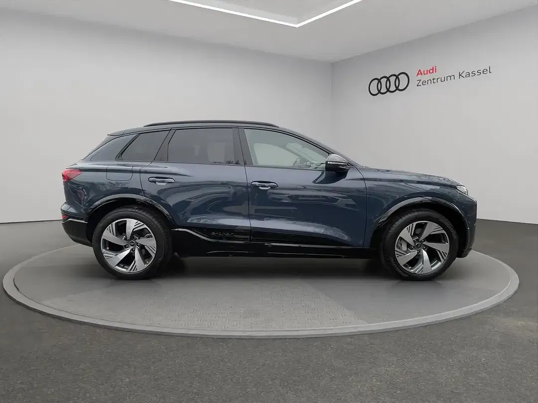 Audi Q6 e-tron - Thumbnail 7