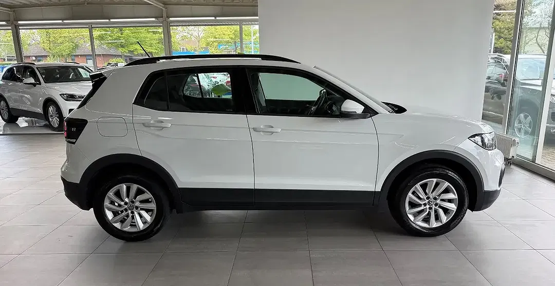 Volkswagen T-Cross - Thumbnail 12