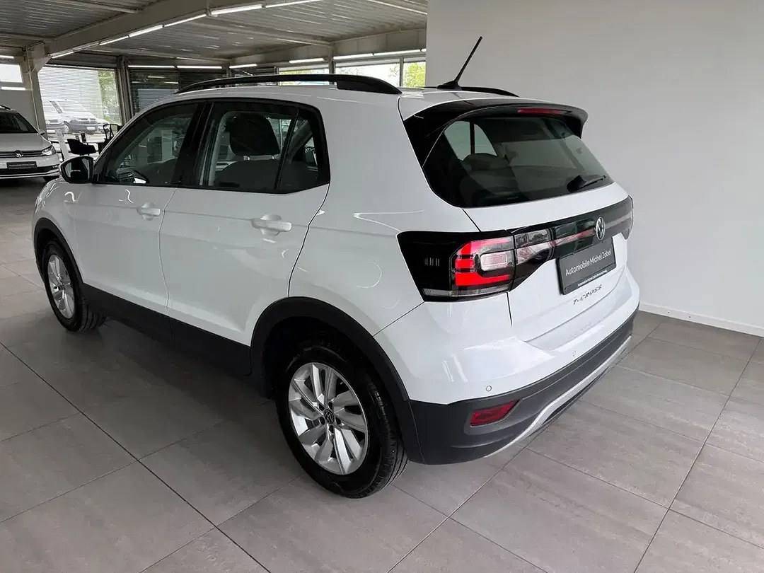 Volkswagen T-Cross - Thumbnail 3
