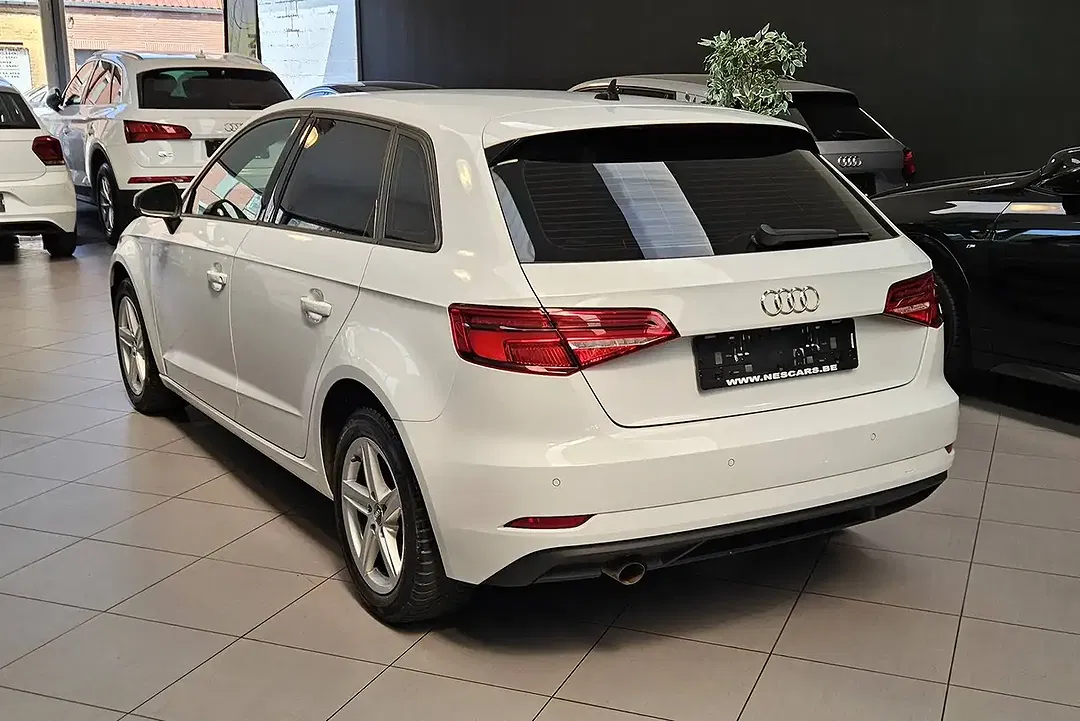 Audi A3 - Thumbnail 6