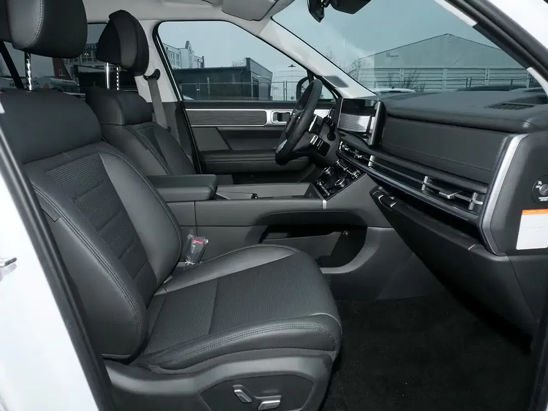 Hyundai SANTA FE - Thumbnail 4